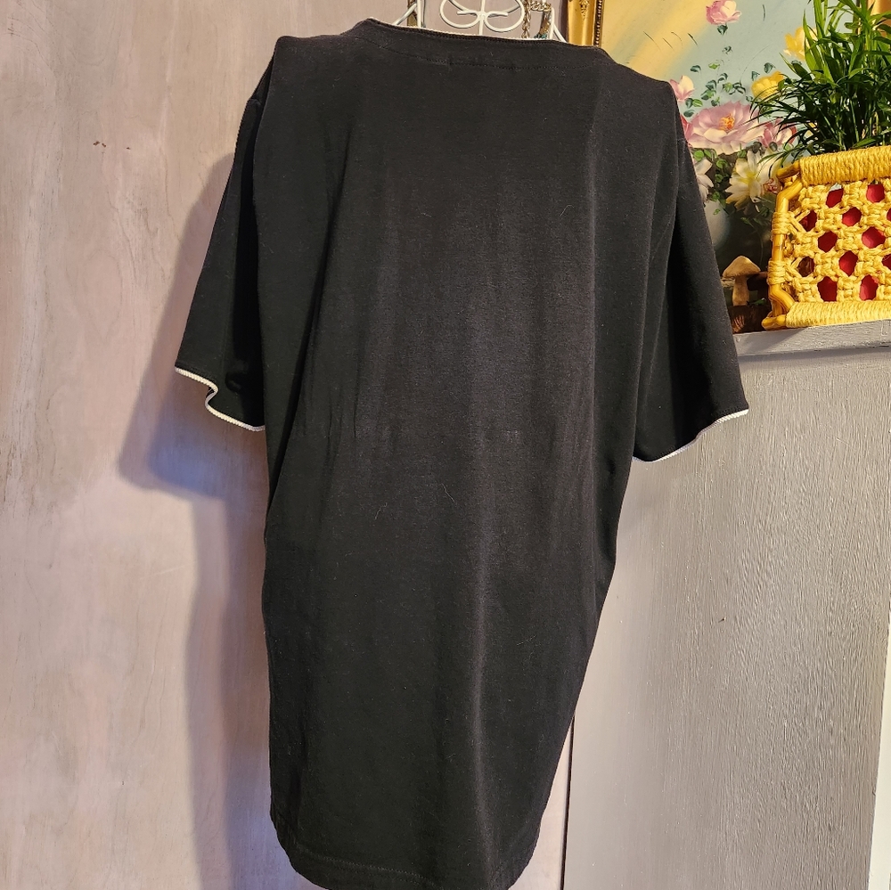 Black Cotton Tee With Floral Embroidery & Rope Detail by Capacity Sz L - Picture 5 of 12
